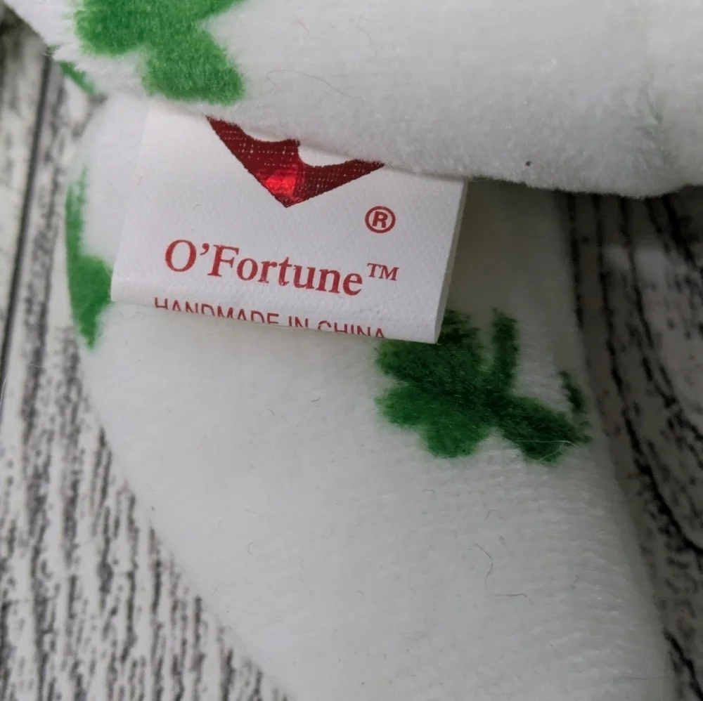 Ty O Fortune Shamrock Bear with Green Hat and Bow